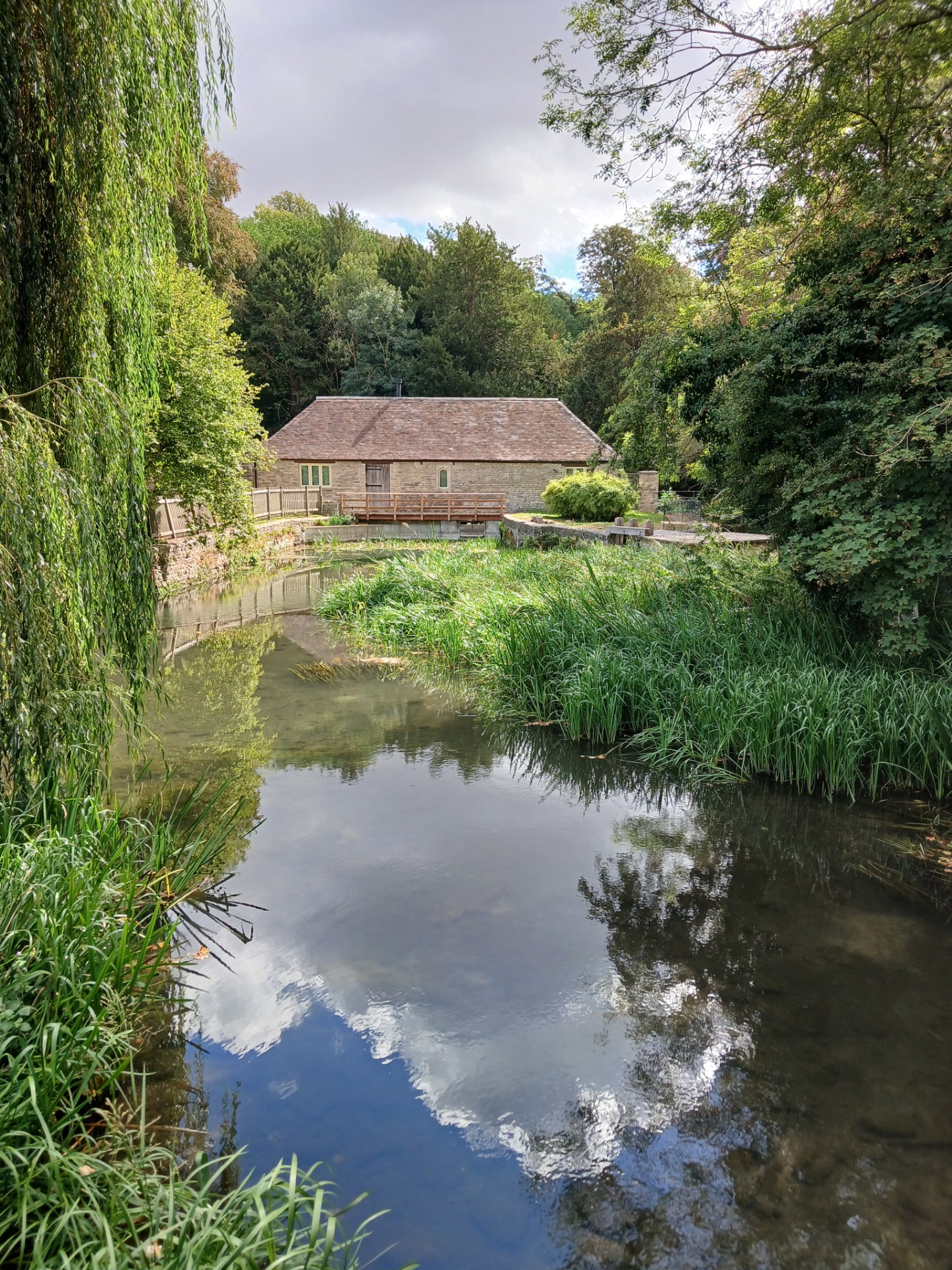 Coln River Trail Leg 8 - Quenington to Fairford and Return