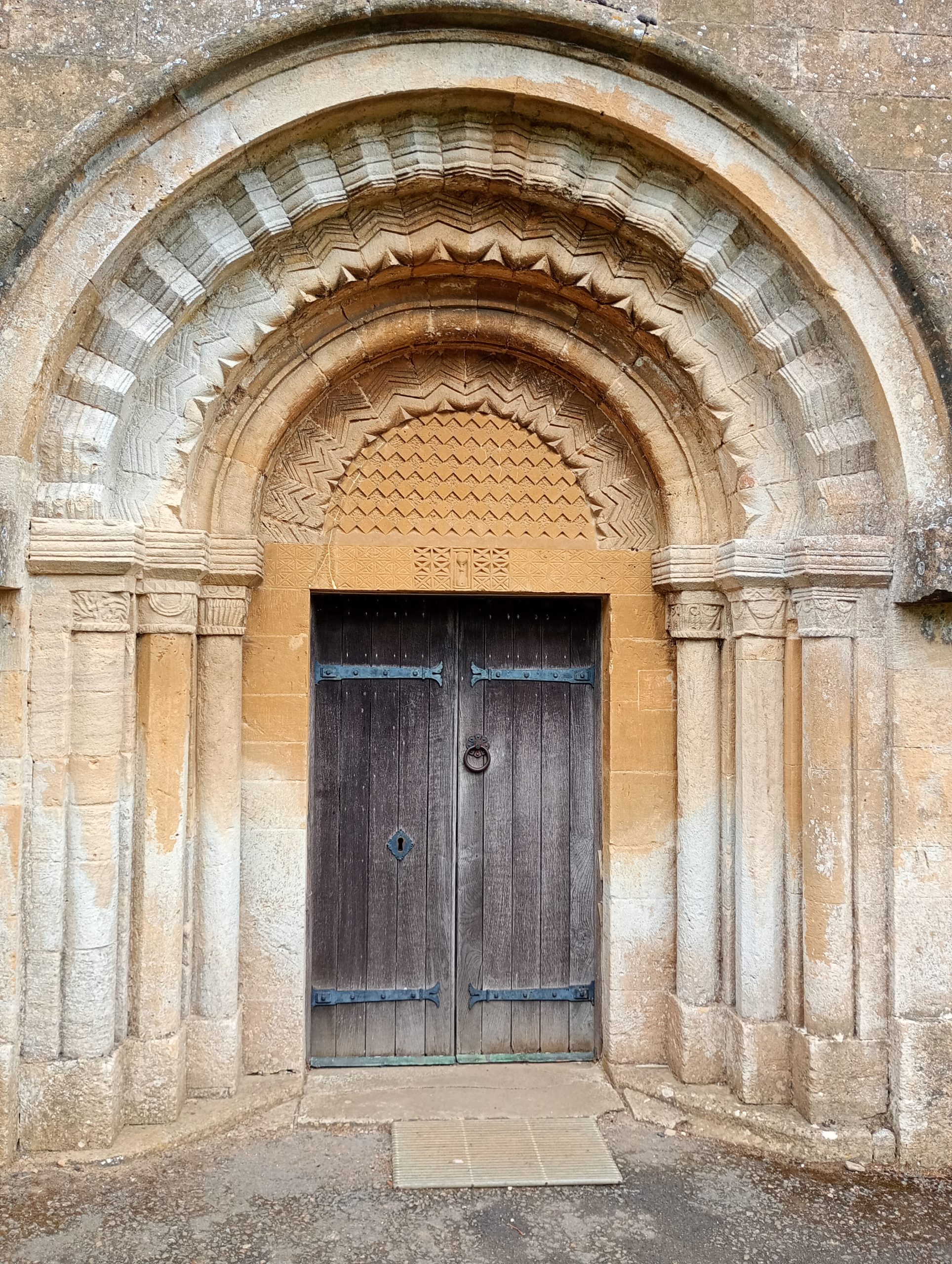 A Classic Cotswolds Autumn Walk to Guiting Power